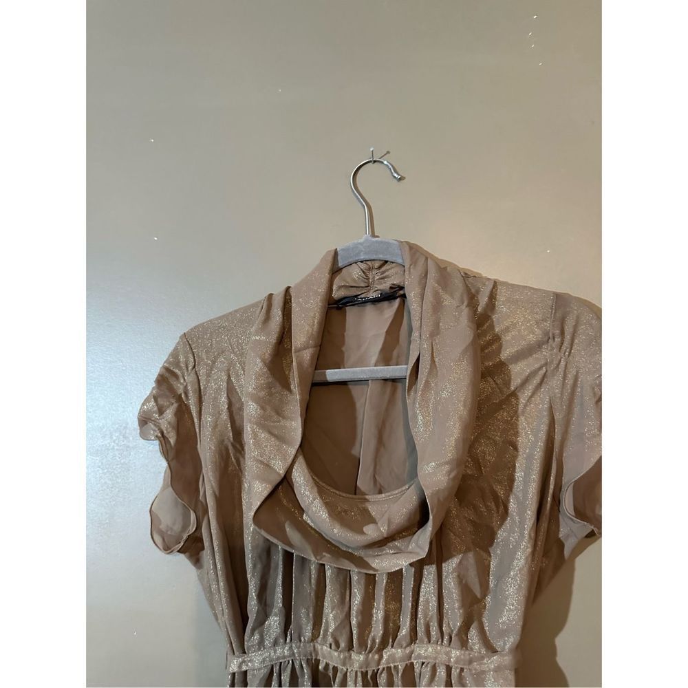 Tahari Women's Double Lining Gathered Waist Shiny Blouse Size Large - Picture 9 of 14